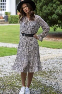 Pour Moi Juliette Chiffon Pleated Midi Dress - Neutral Animal 10 Pour Moi Juliette Chiffon Pleated Midi Dress - Neutral Animal -PMoi Clothing Shop 224528 20210913145000