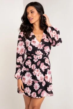 Pour Moi Natalya Chiffon Puff Sleeve Dress - Black Floral 15 Pour Moi Natalya Chiffon Puff Sleeve Dress - Black Floral -PMoi Clothing Shop 291348 20221005120500