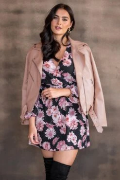 Pour Moi Natalya Chiffon Puff Sleeve Dress - Black Floral 13 Pour Moi Natalya Chiffon Puff Sleeve Dress - Black Floral -PMoi Clothing Shop 297897 20221005120500